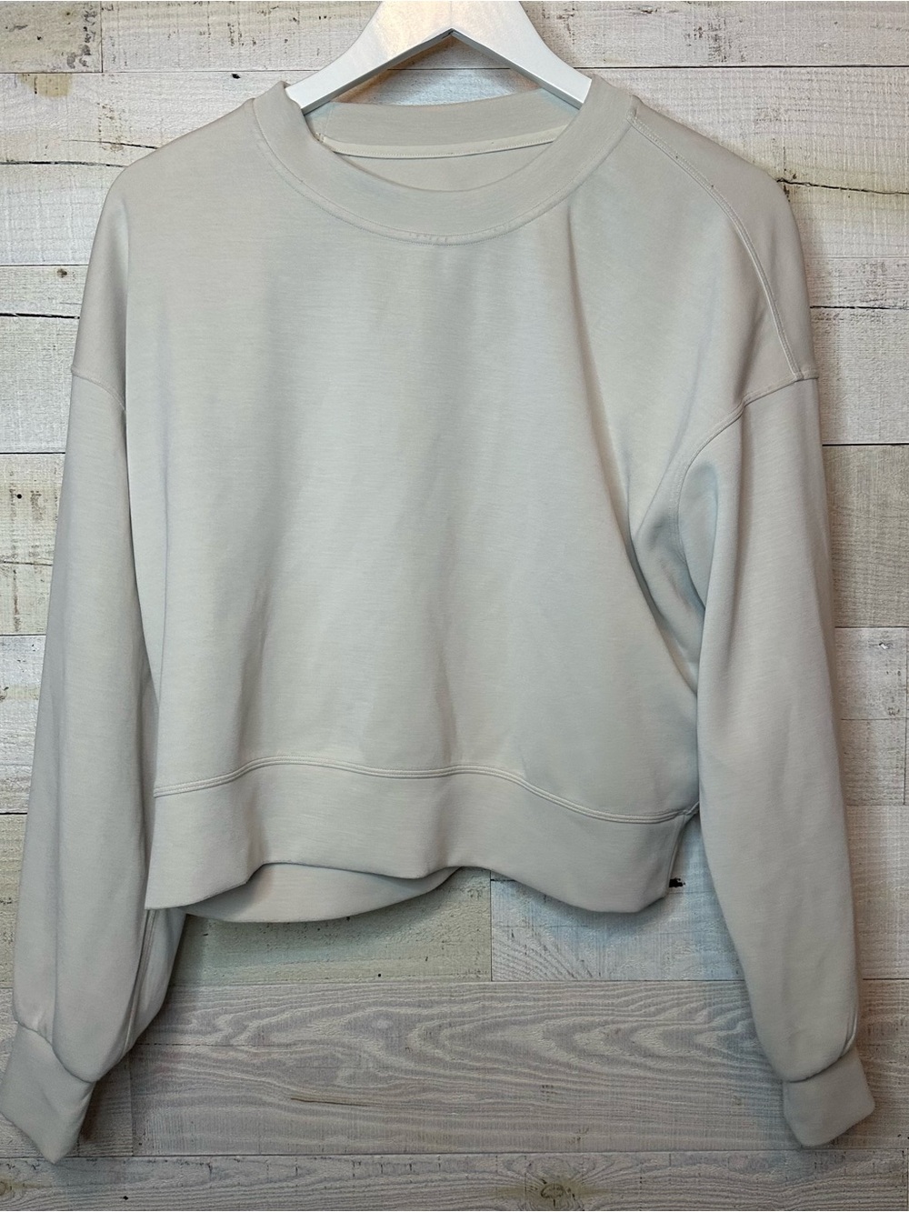 Lululemon Softstreme Perfectly Oversized Cropped Crew Mojave Tan size 6 - Picture 12 of 15